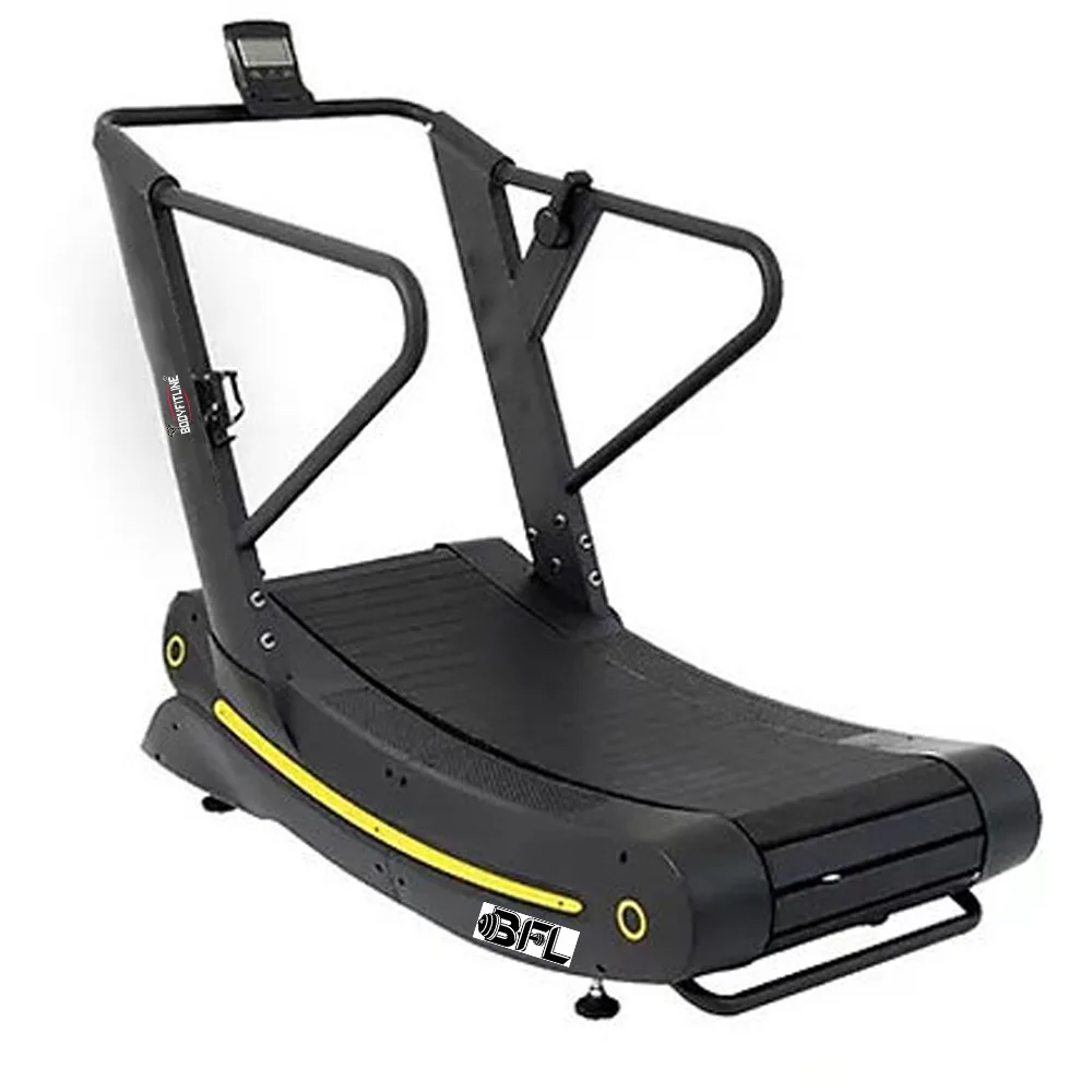curve-treadmill-runner